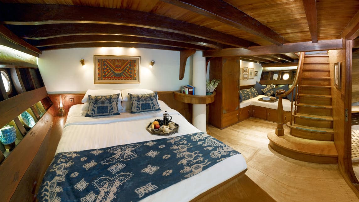 SI DATU BUA yacht for Charter (7) | Phoenix Yacht Management