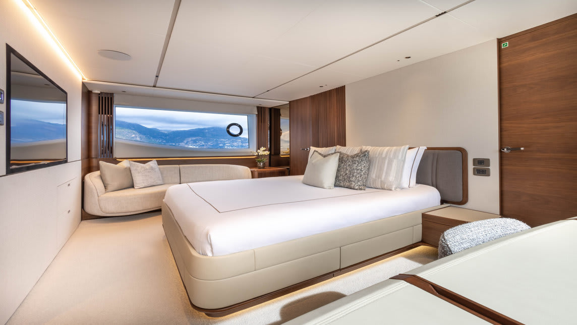 KORA yacht for Charter (25) | Phoenix Yacht Management