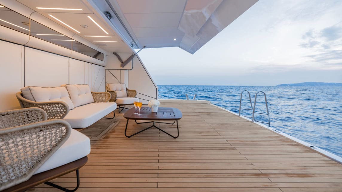 OLIVIA yacht for Charter (15) | Phoenix Yacht Management