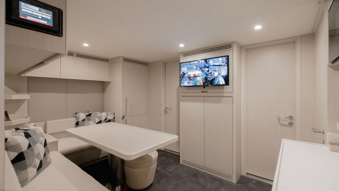 OLIVIA yacht for Charter (39) | Phoenix Yacht Management