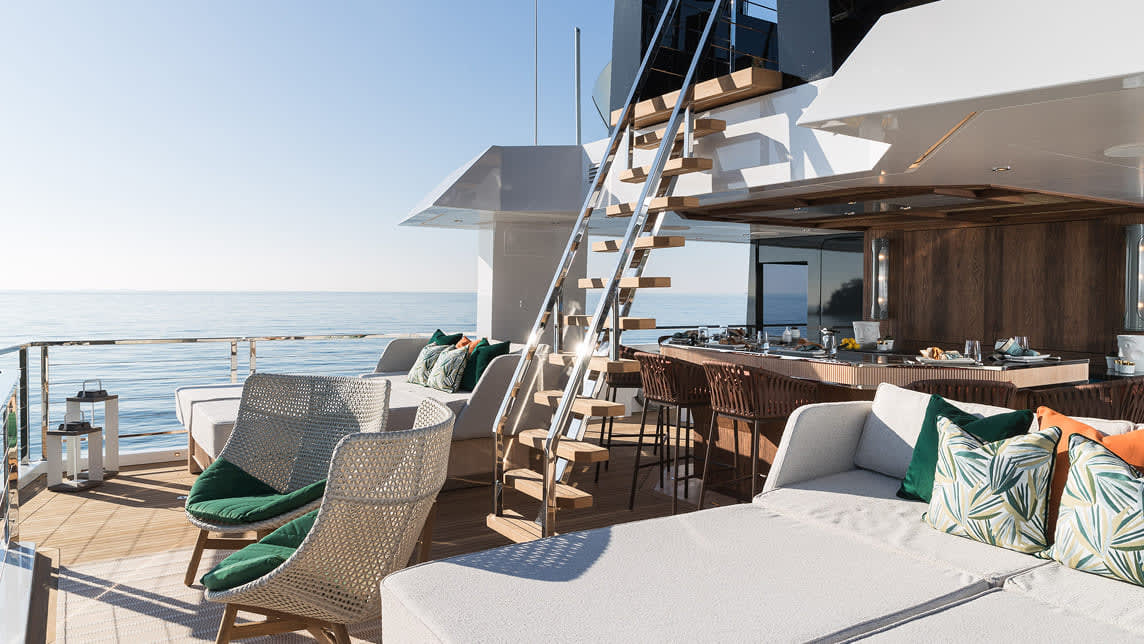 KING BENJI yacht for Charter (15) | Phoenix Yacht Management