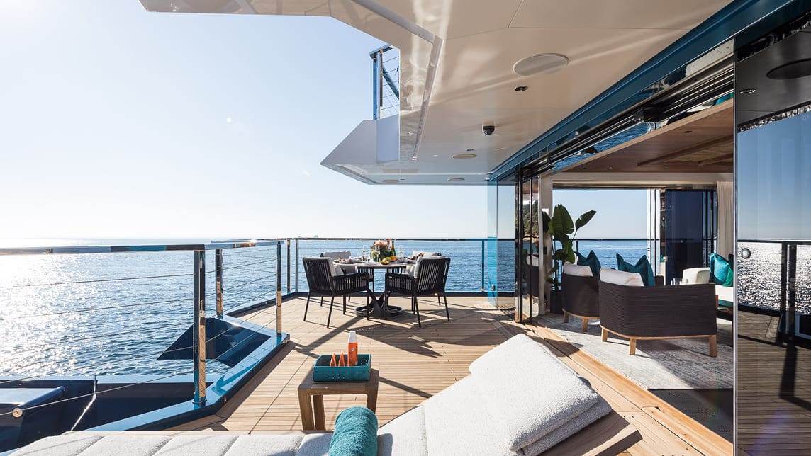 KING BENJI yacht for Charter (10) | Phoenix Yacht Management