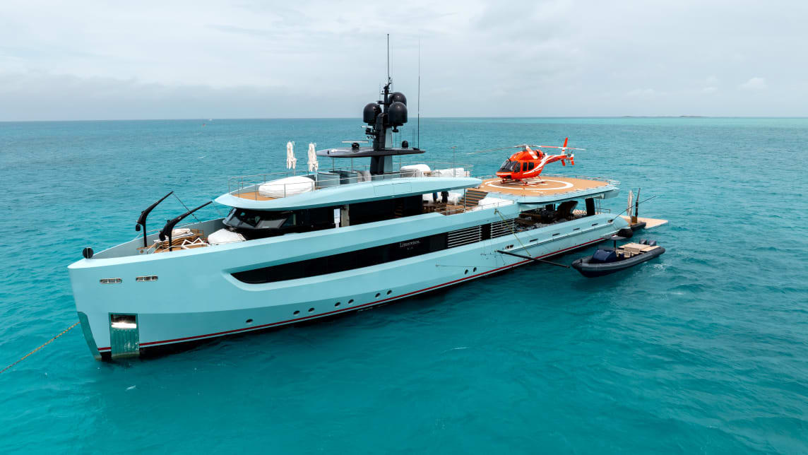 LIMERENCE yacht for Charter (6) | Phoenix Yacht Management
