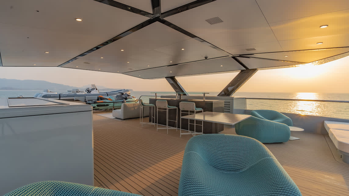 SPACE CAT yacht for Charter (15) | Phoenix Yacht Management