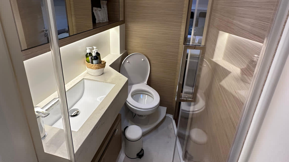 ELDAMAR yacht for Charter (28) | Phoenix Yacht Management