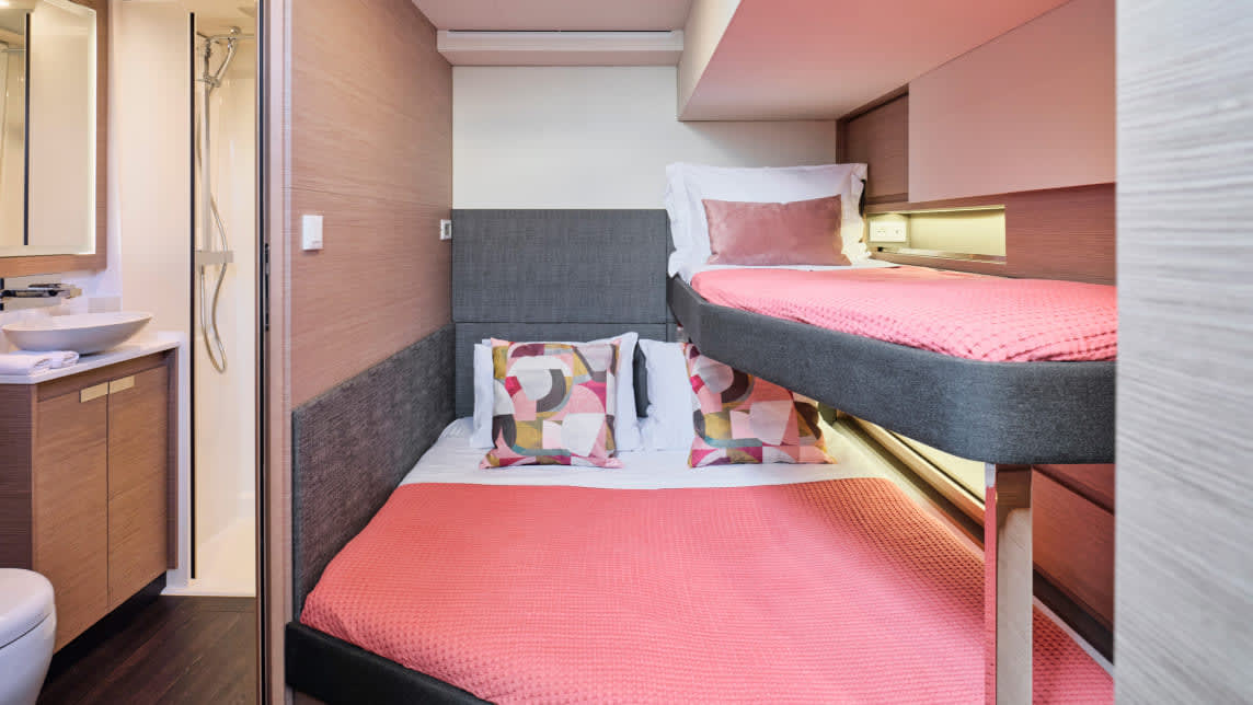 PIXIE yacht for Charter (59) | Phoenix Yacht Management