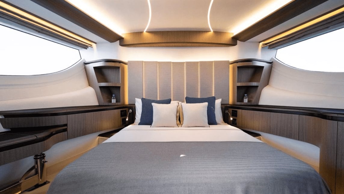 Galeon 560 Fly yacht for Sale (9) | Phoenix Yacht Management