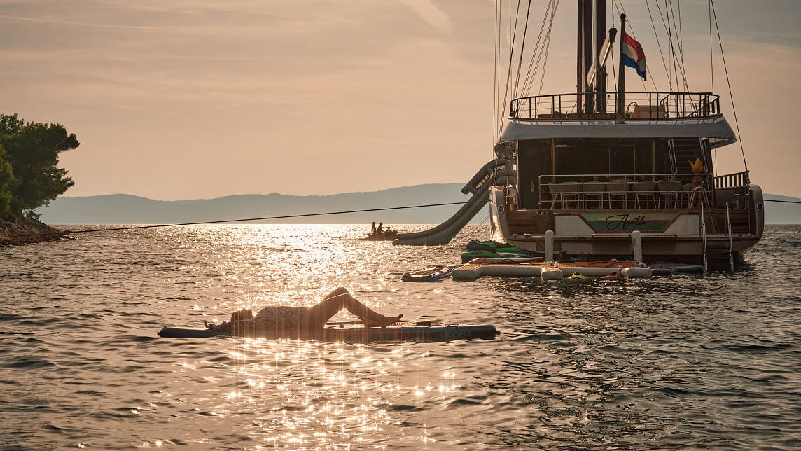 ANETTA yacht for Charter (21) | Phoenix Yacht Management