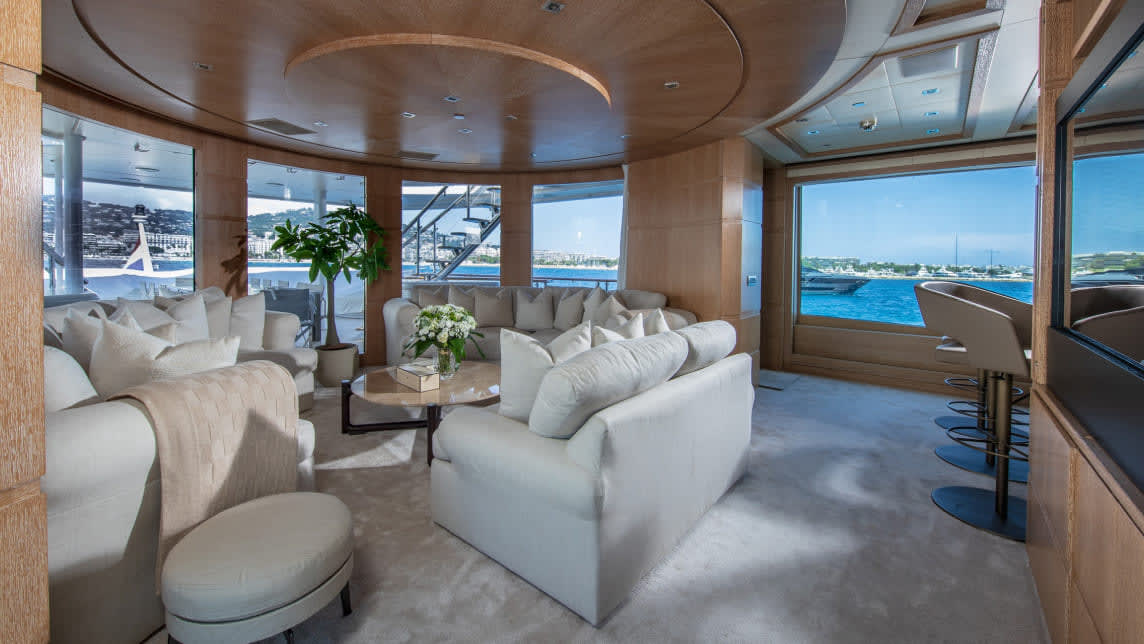 FRIENDSHIP yacht for Charter (17) | Phoenix Yacht Management