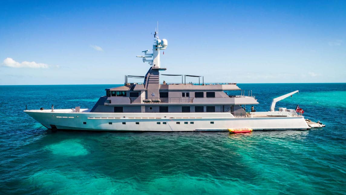 MIZU yacht for Charter (6) | Phoenix Yacht Management