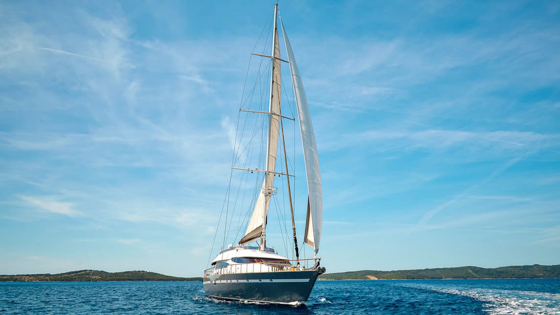 SAN LIMI yacht for Charter (11) | Phoenix Yacht Management