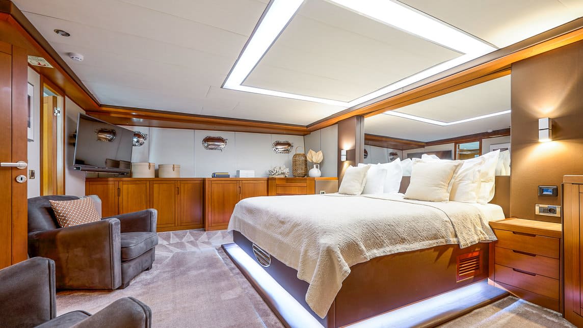 SAN LIMI yacht for Charter (23) | Phoenix Yacht Management
