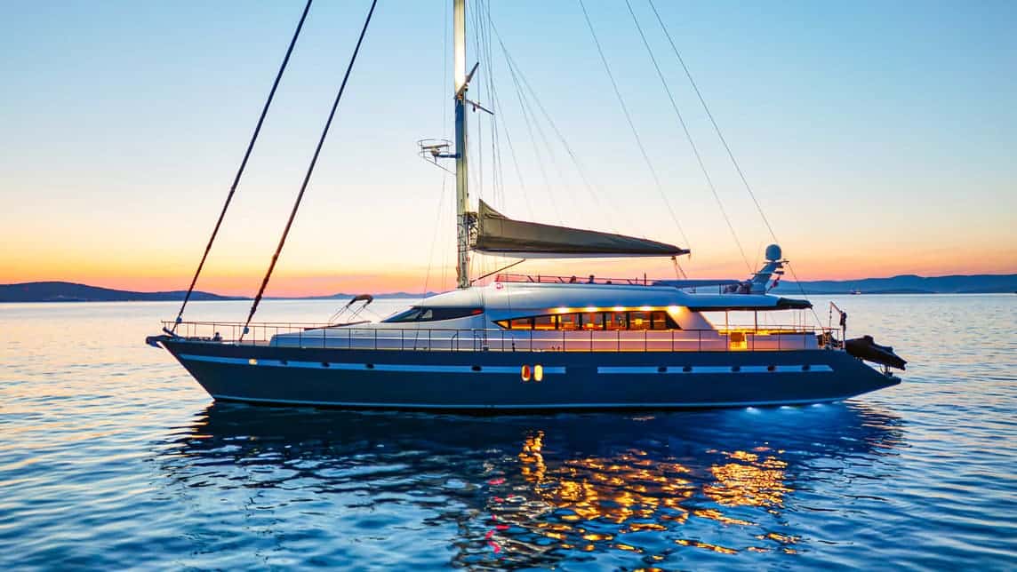 SAN LIMI yacht for Charter (12) | Phoenix Yacht Management