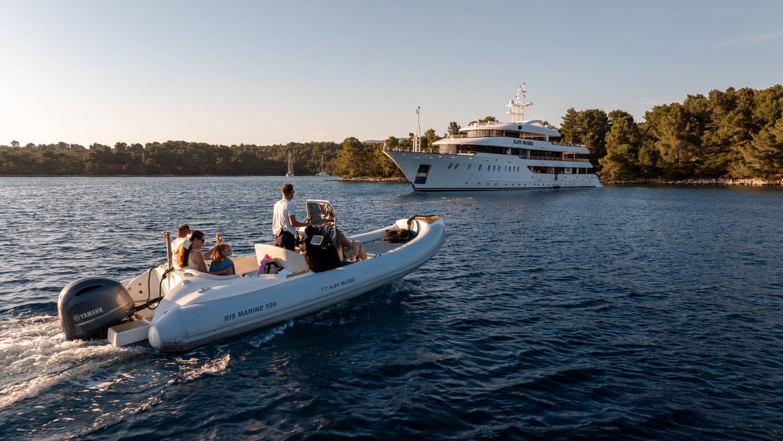 ALFA MARIO yacht for Charter (33) | Phoenix Yacht Management