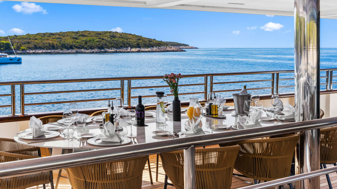 ALFA MARIO yacht for Charter (31) | Phoenix Yacht Management