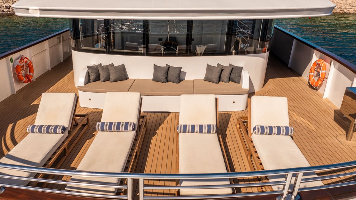 ALFA MARIO yacht for Charter (25) | Phoenix Yacht Management