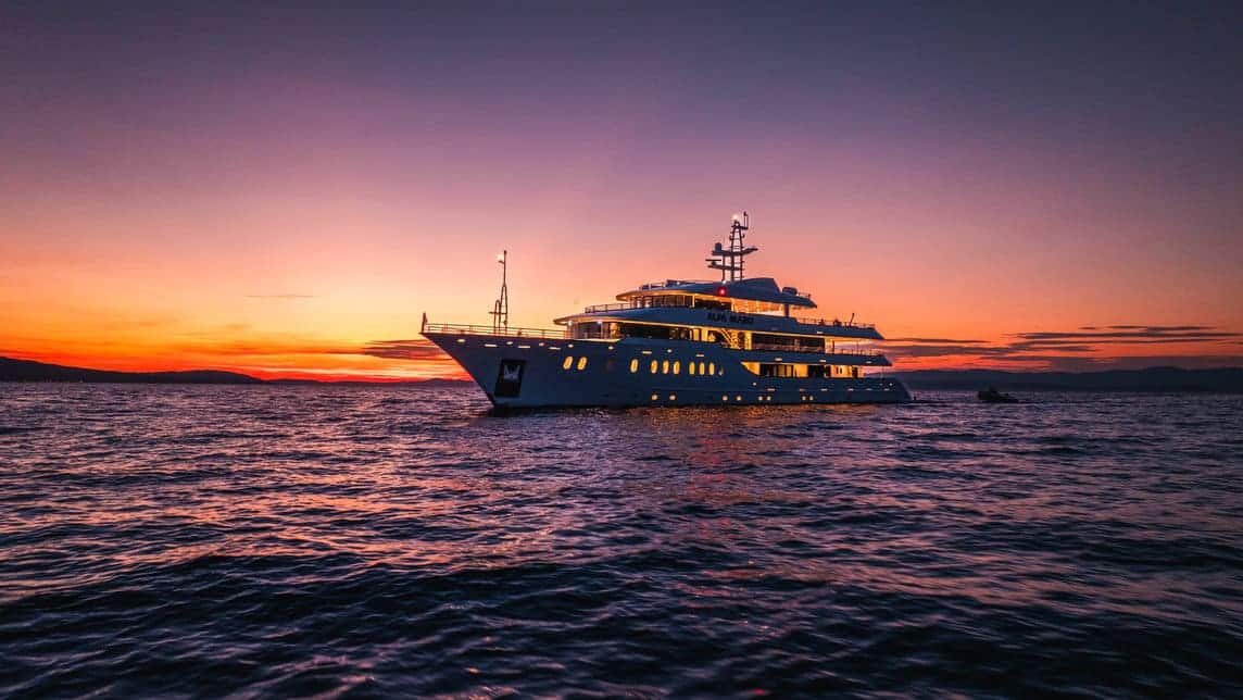 ALFA MARIO yacht for Charter (13) | Phoenix Yacht Management