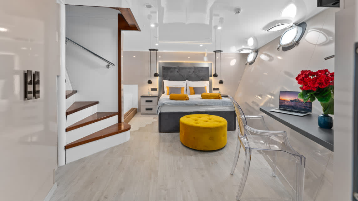 ALFA MARIO yacht for Charter (59) | Phoenix Yacht Management