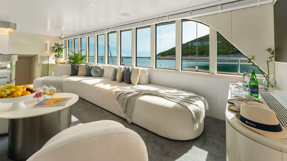 MAXITA yacht for Charter (44) | Phoenix Yacht Management