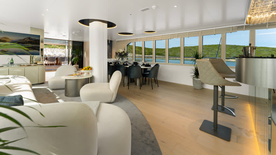 MAXITA yacht for Charter (45) | Phoenix Yacht Management