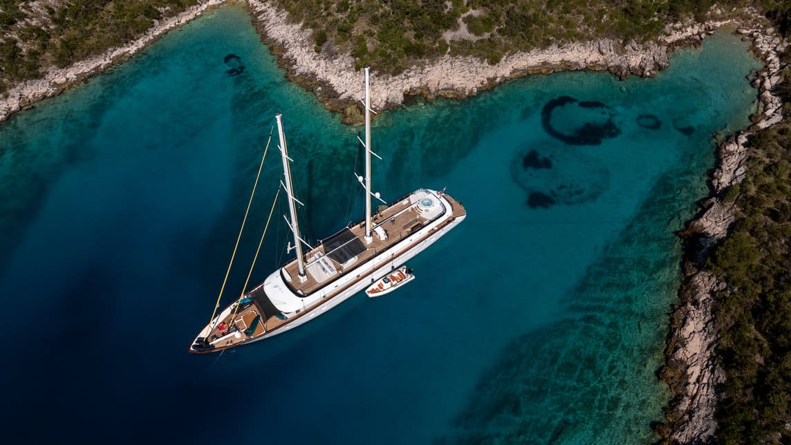 ANIMA MARIS yacht for Charter (11) | Phoenix Yacht Management