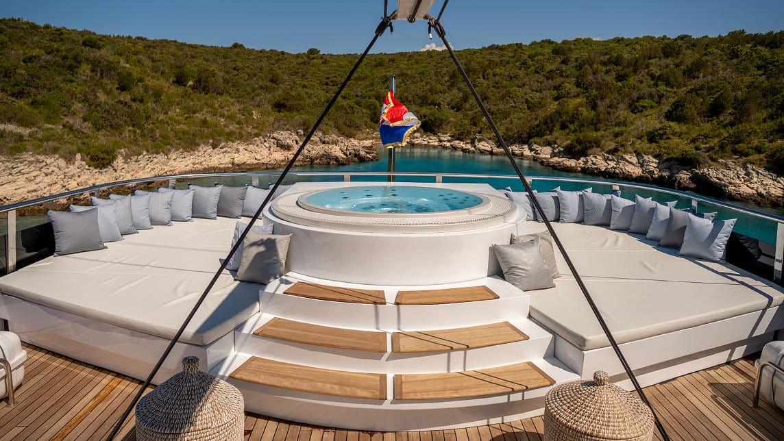 ANIMA MARIS yacht for Charter (17) | Phoenix Yacht Management