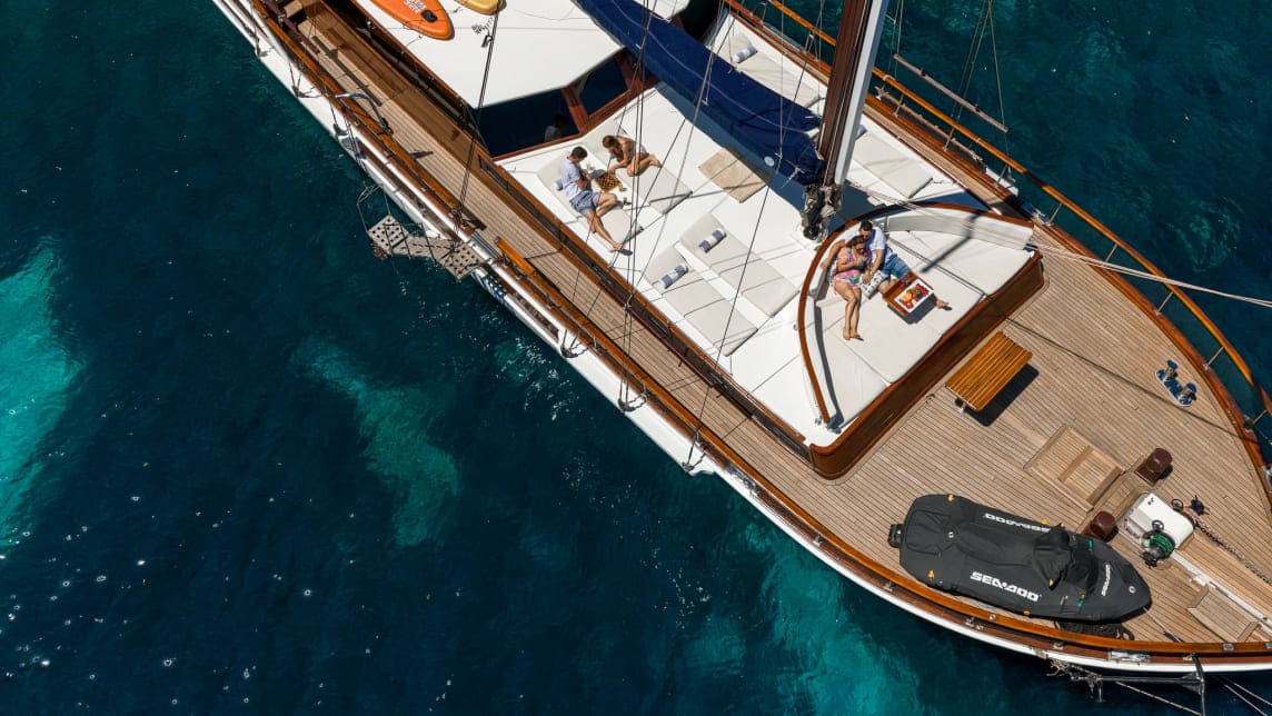 ELEGANZA yacht for Charter (29) | Phoenix Yacht Management