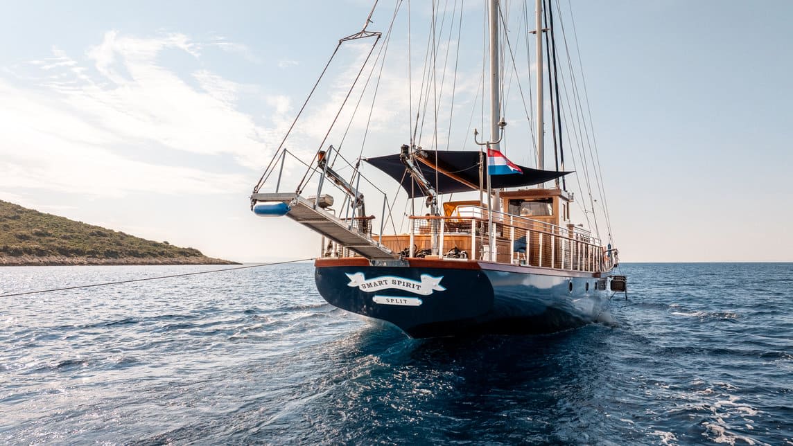 SMART SPIRIT yacht for Charter (25) | Phoenix Yacht Management