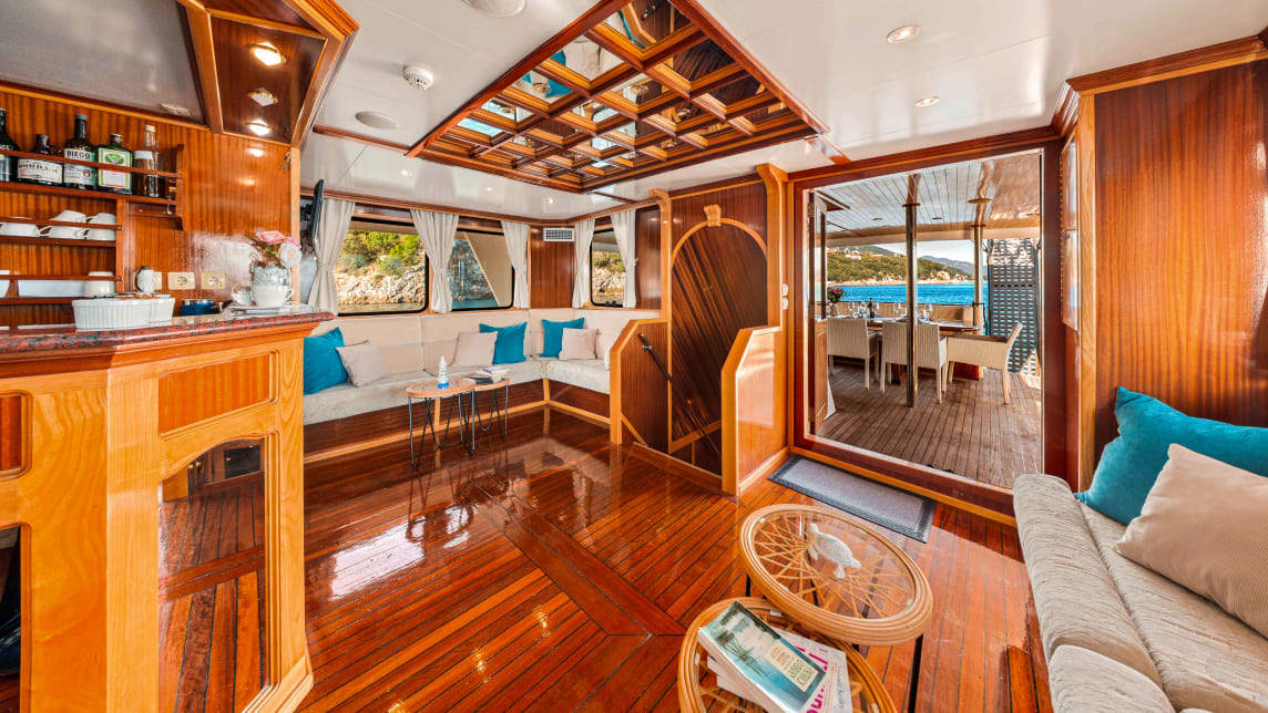 KORAB yacht for Charter (29) | Phoenix Yacht Management