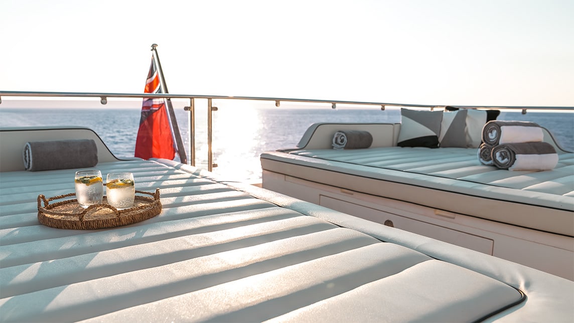 M/Y NEXUS YACHT FOR CHARTER