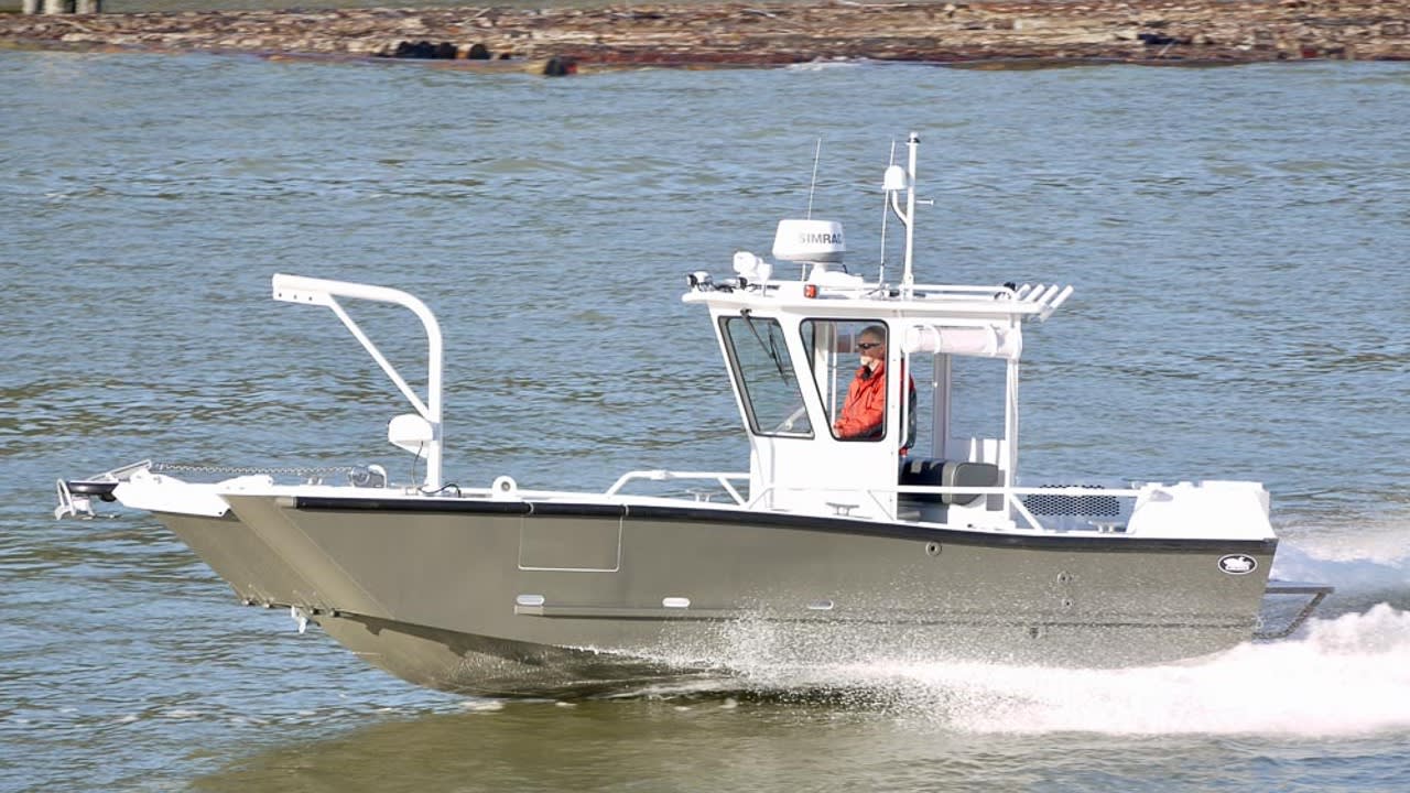 MUNSON yacht for Sale (4) | Phoenix Yacht Management