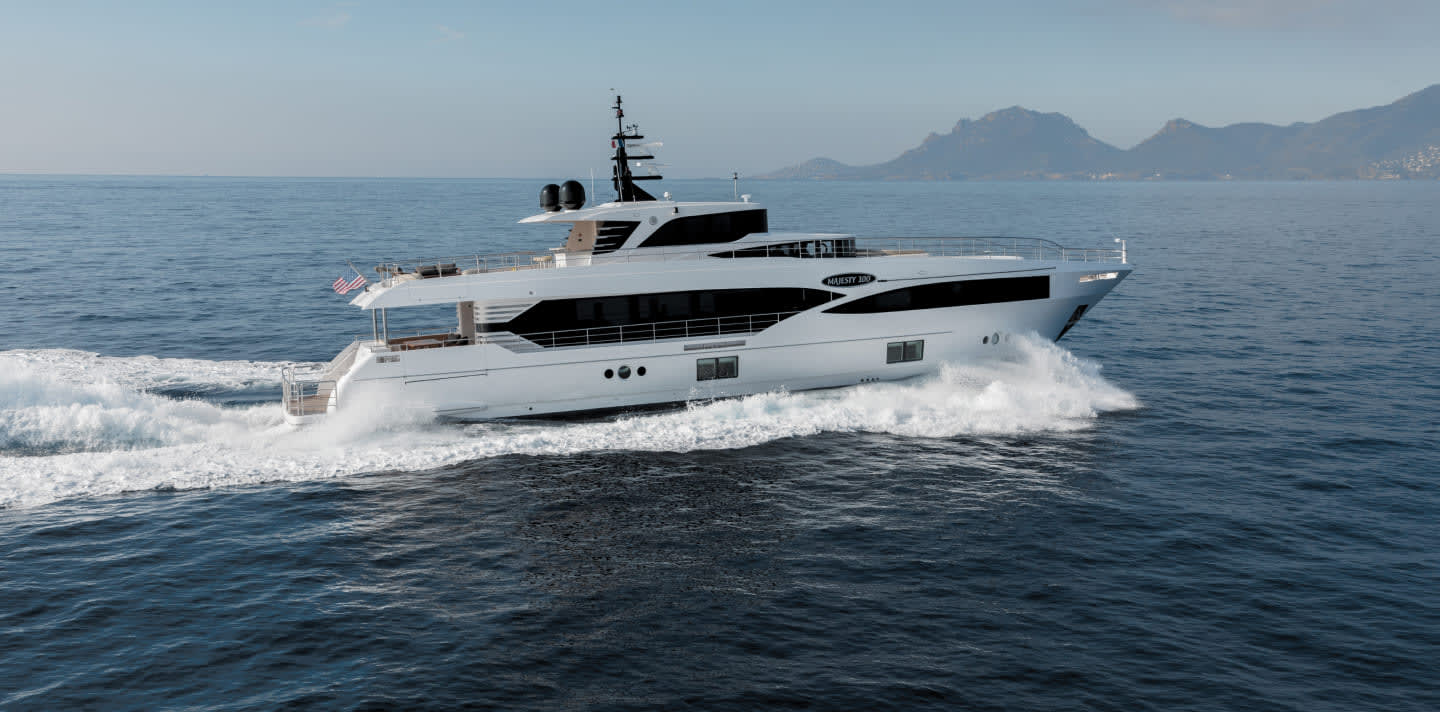 MAJESTY 100 yacht for Sale (2) | Phoenix Yacht Management