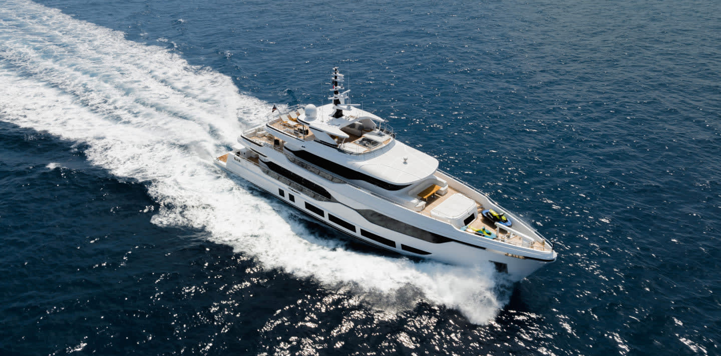 MAJESTY 120 yacht for Sale (2) | Phoenix Yacht Management