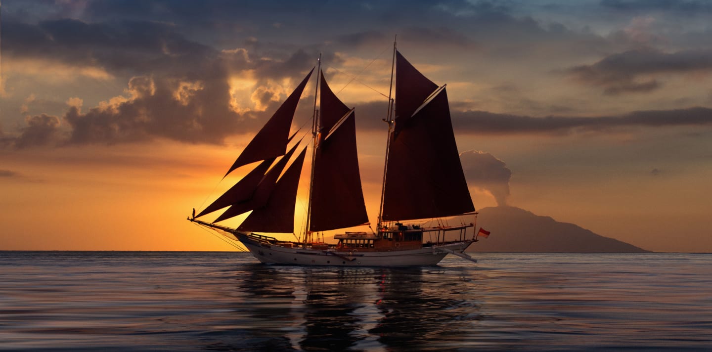 SI DATU BUA yacht for Charter (2) | Phoenix Yacht Management