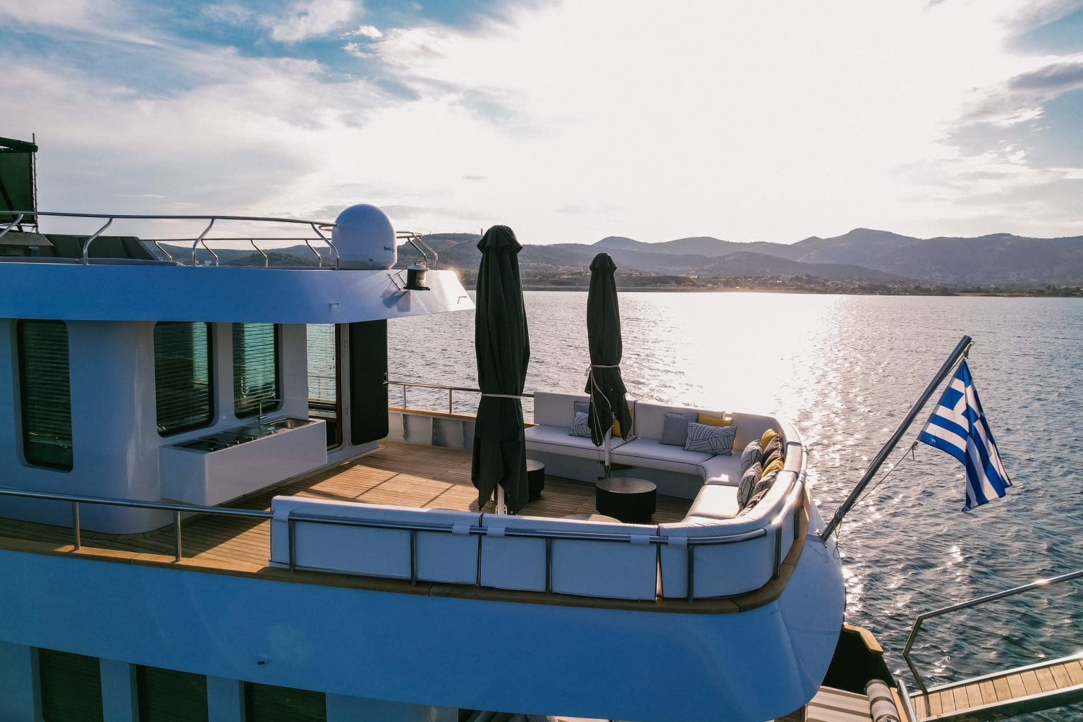 GEMAYA yacht for Charter (10) | Phoenix Yacht Management
