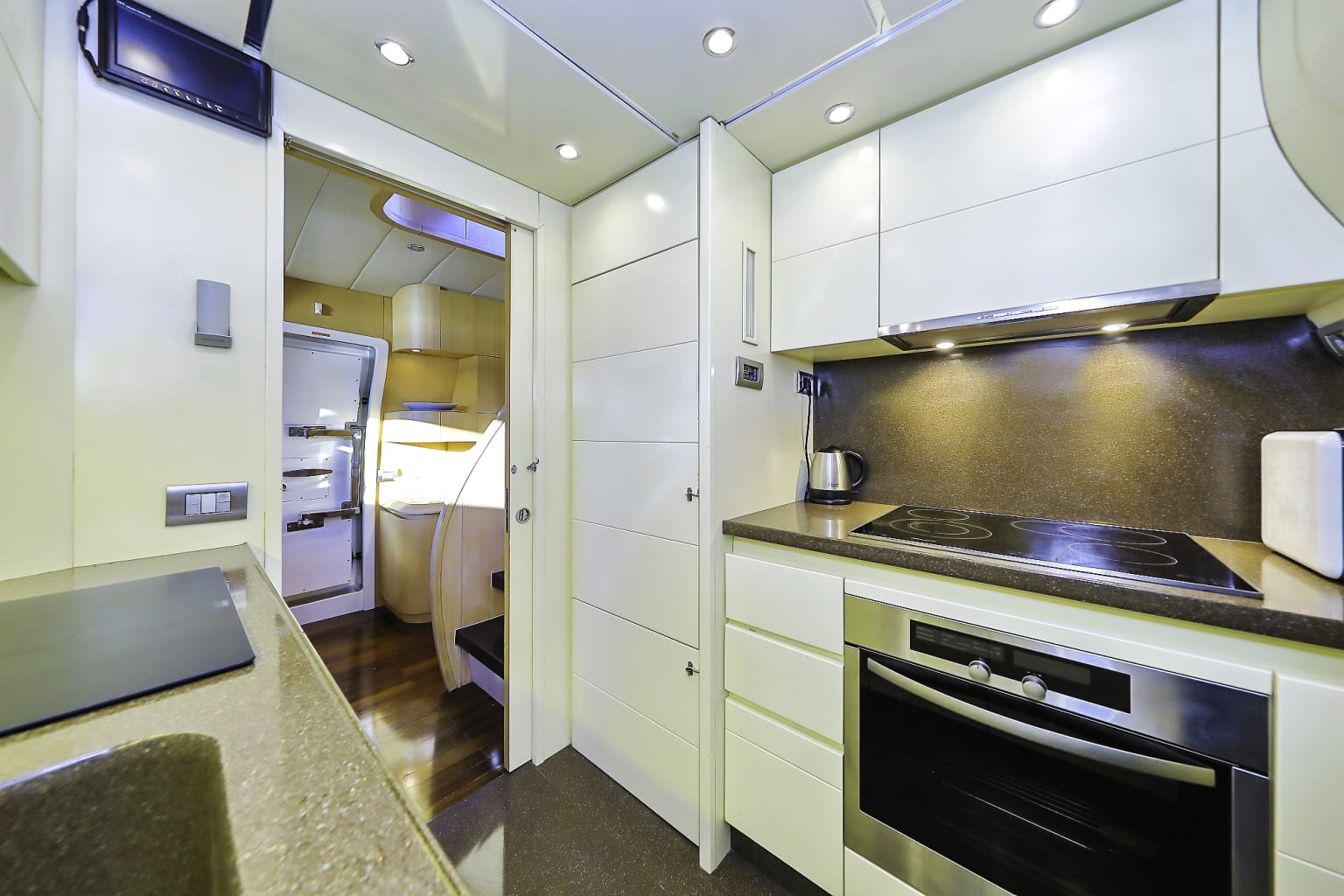 HOPE I yacht for Charter (7) | Phoenix Yacht Management