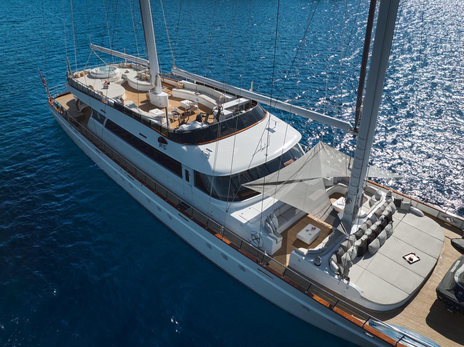 Lady Gita | Sailing Yacht For Charter