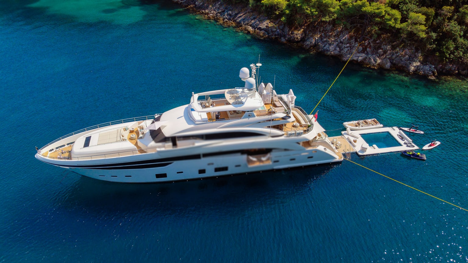 MIRAGE IV yacht for Charter (13) | Phoenix Yacht Management