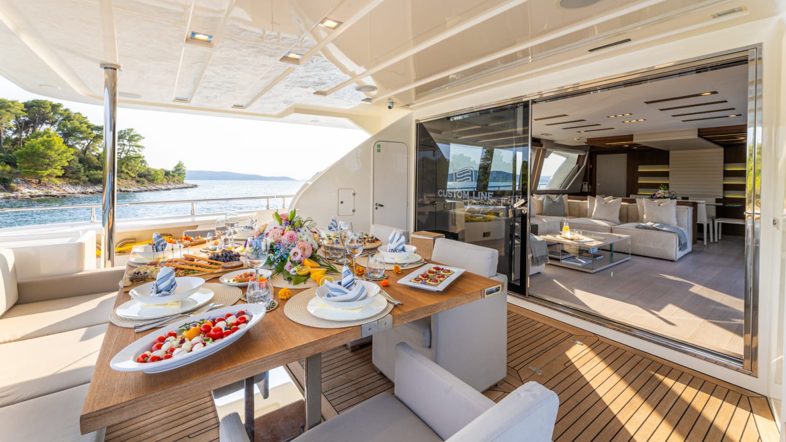 MORNING STAR yacht for Charter (24) | Phoenix Yacht Management