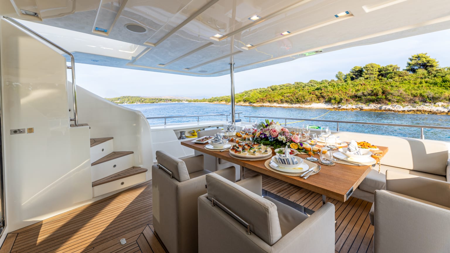MORNING STAR yacht for Charter (25) | Phoenix Yacht Management