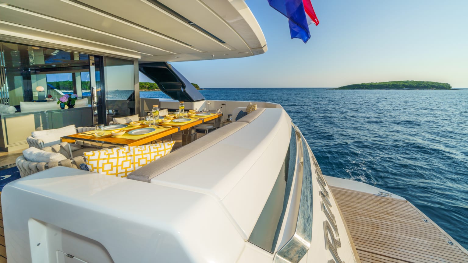 PRIMUS yacht for Charter (30) | Phoenix Yacht Management