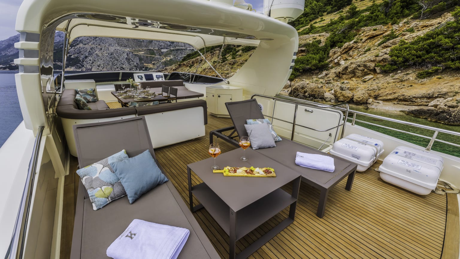 KARISMA yacht for Charter (25) | Phoenix Yacht Management
