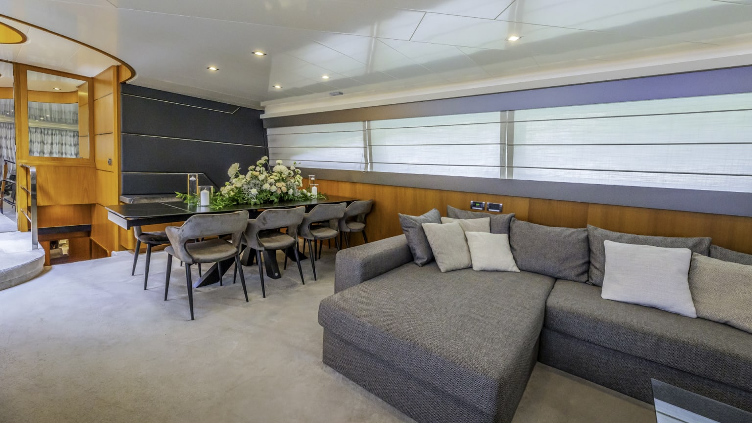KARISMA yacht for Charter (6) | Phoenix Yacht Management