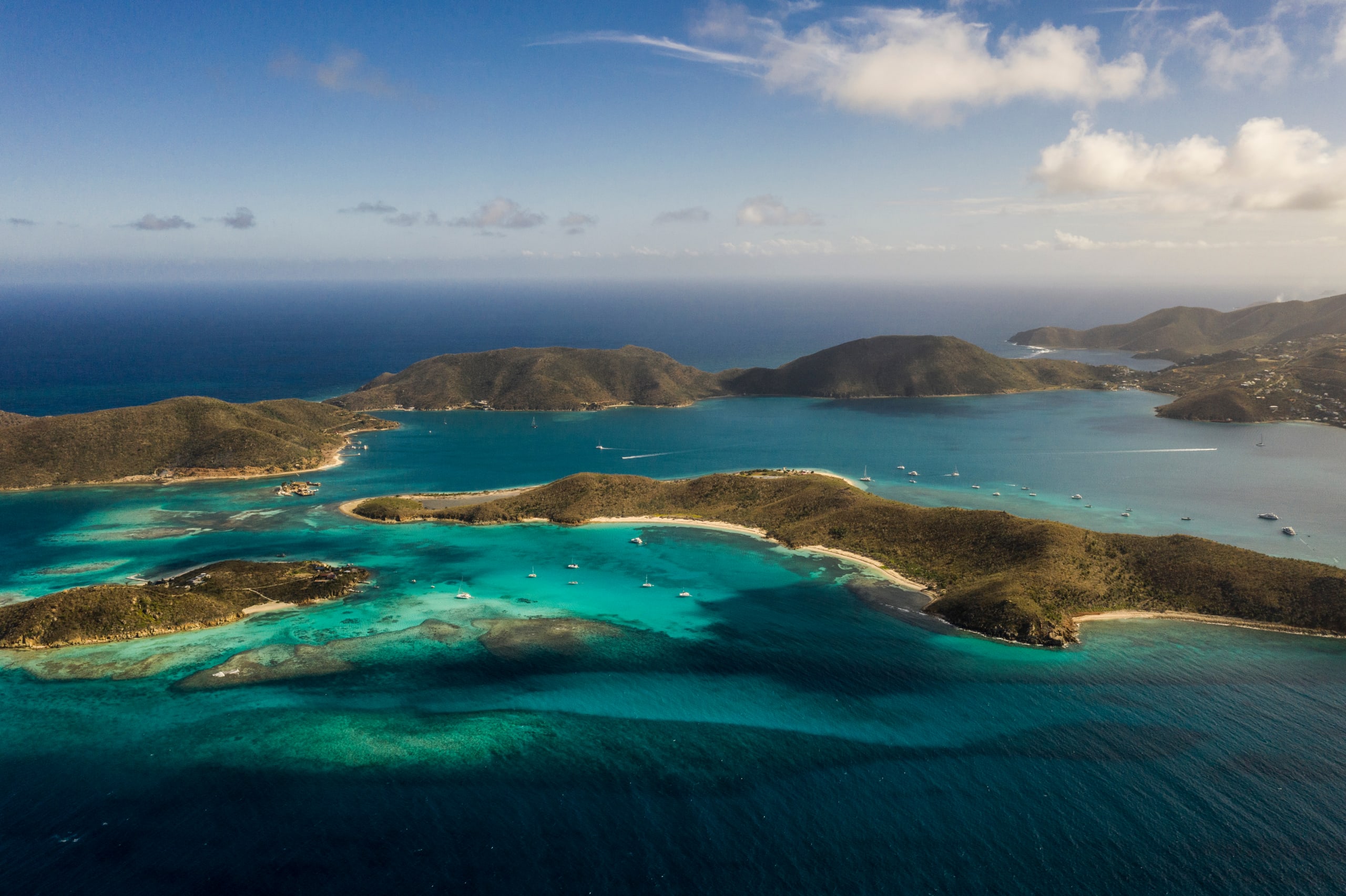 Leeward Islands Luxury Yacht Charters Leeward Islands Luxury Yacht Charters | Phoenix Yacht Management