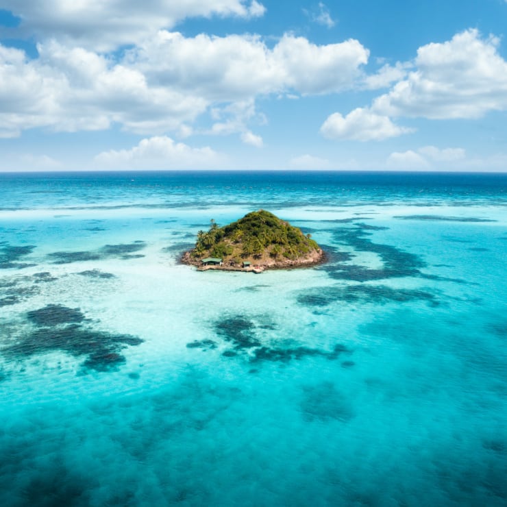 Luxury Yacht Charter South America (4) | Phoenix Yacht Management Luxury Yacht Charter South America (4) | Phoenix Yacht Management