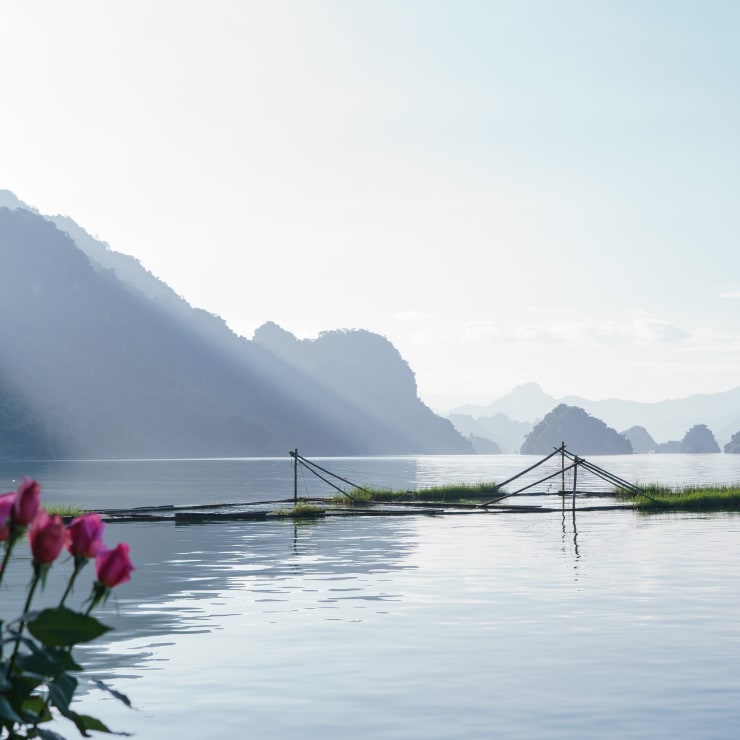 Luxury Yacht Charter South East Asia Vietnam (4)