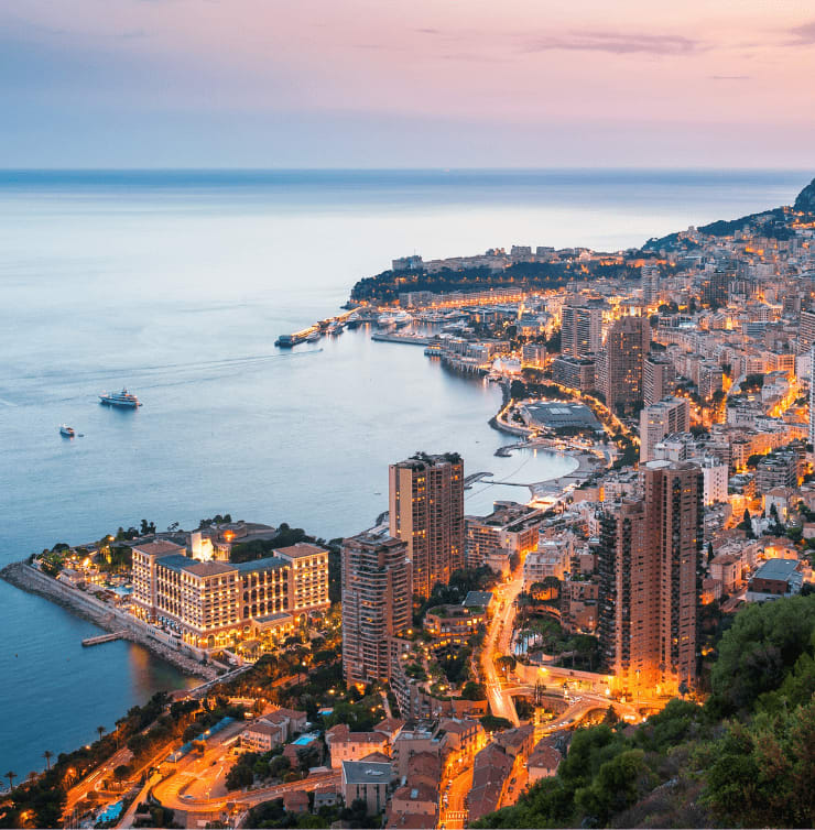 MONACO: YACHT CHARTER IN THE HEART OF SOPHISTICATION (9) | Phoenix Yacht Management