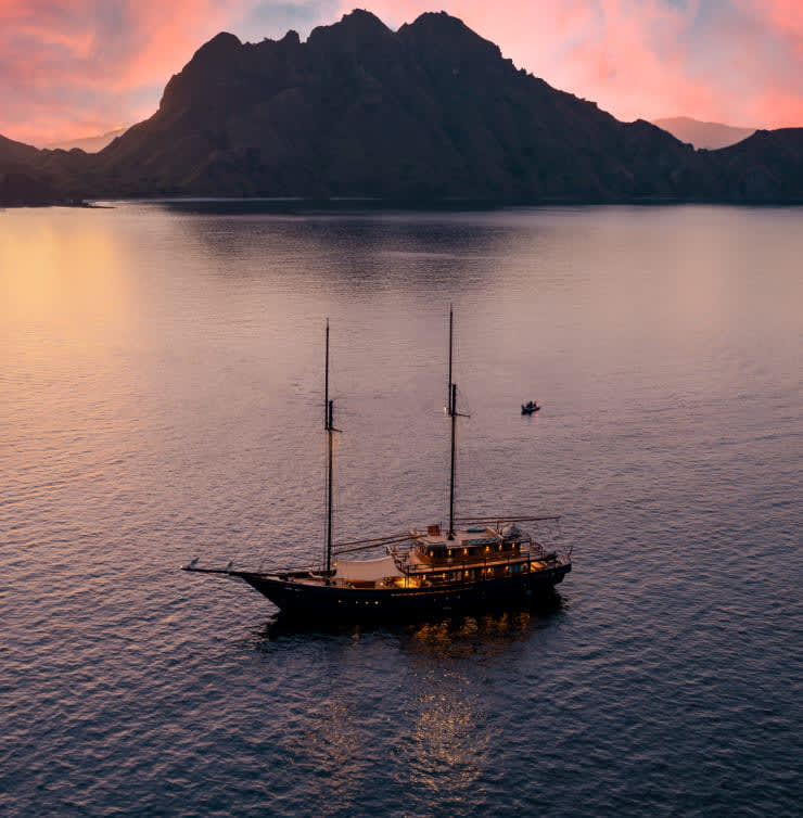 VELA yacht for Charter (1) | Phoenix Yacht Management