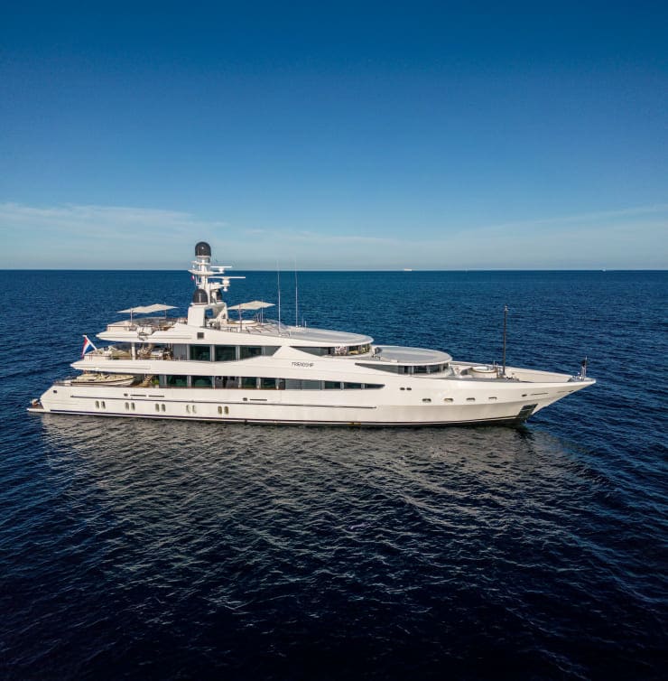 FRIENDSHIP yacht for Charter (1) | Phoenix Yacht Management