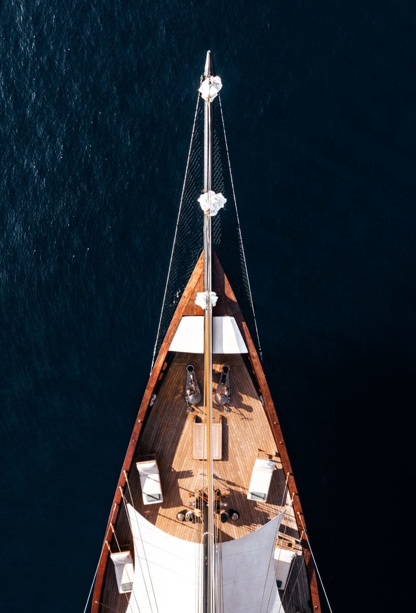 VELA yacht for Charter (4) | Phoenix Yacht Management